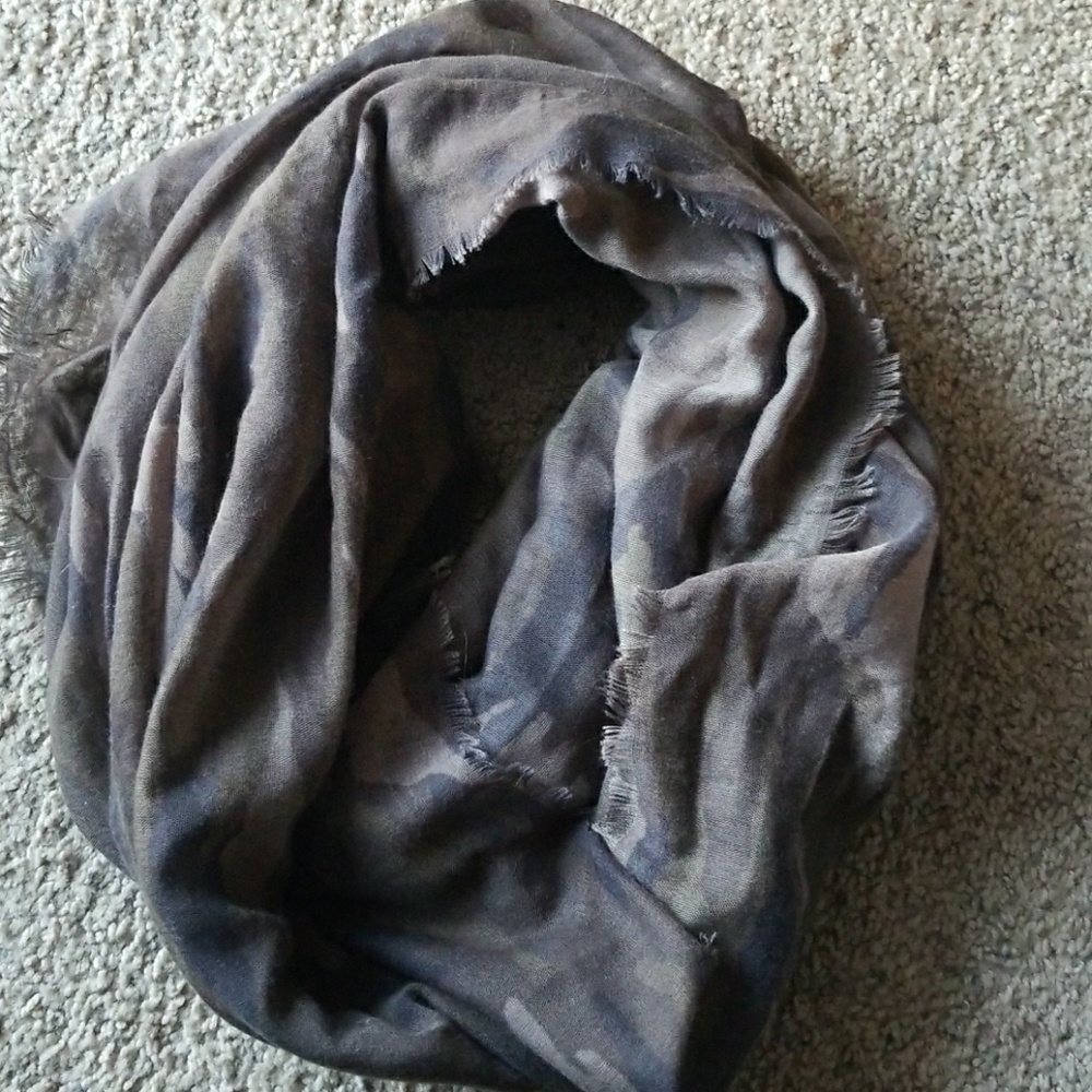 Camouflage Infinity Scarf